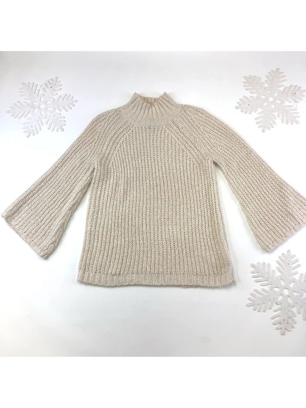 Chaps cream rib knit metallic silver flare sleeve knit turtleneck Small